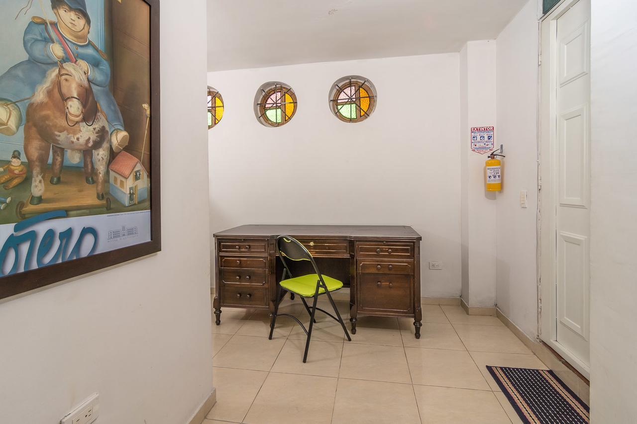 Raiz Hostel Medellin Exterior photo